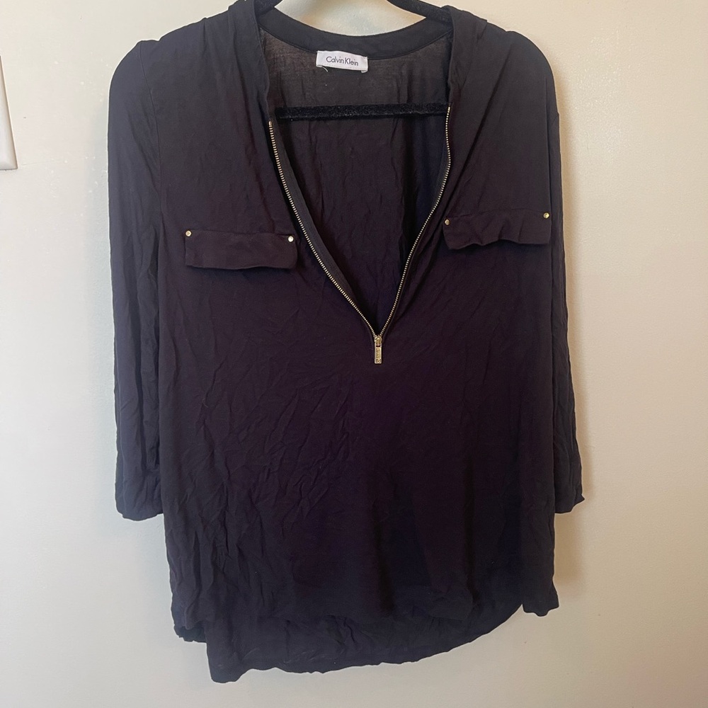 Calvin Klein Women's Black & Gold Top